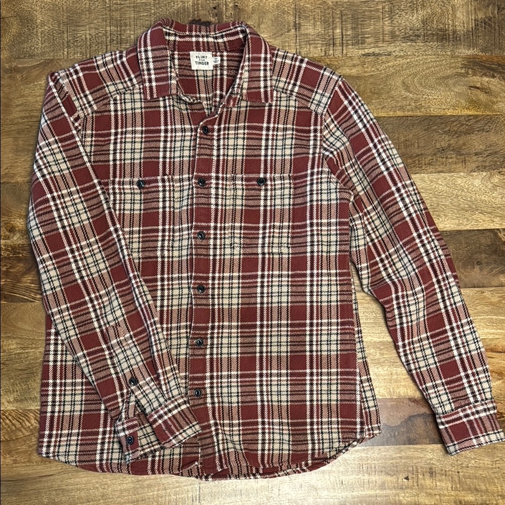 FLINT AND TINDER heavy weight 100 percent cotton dark red and white button down.